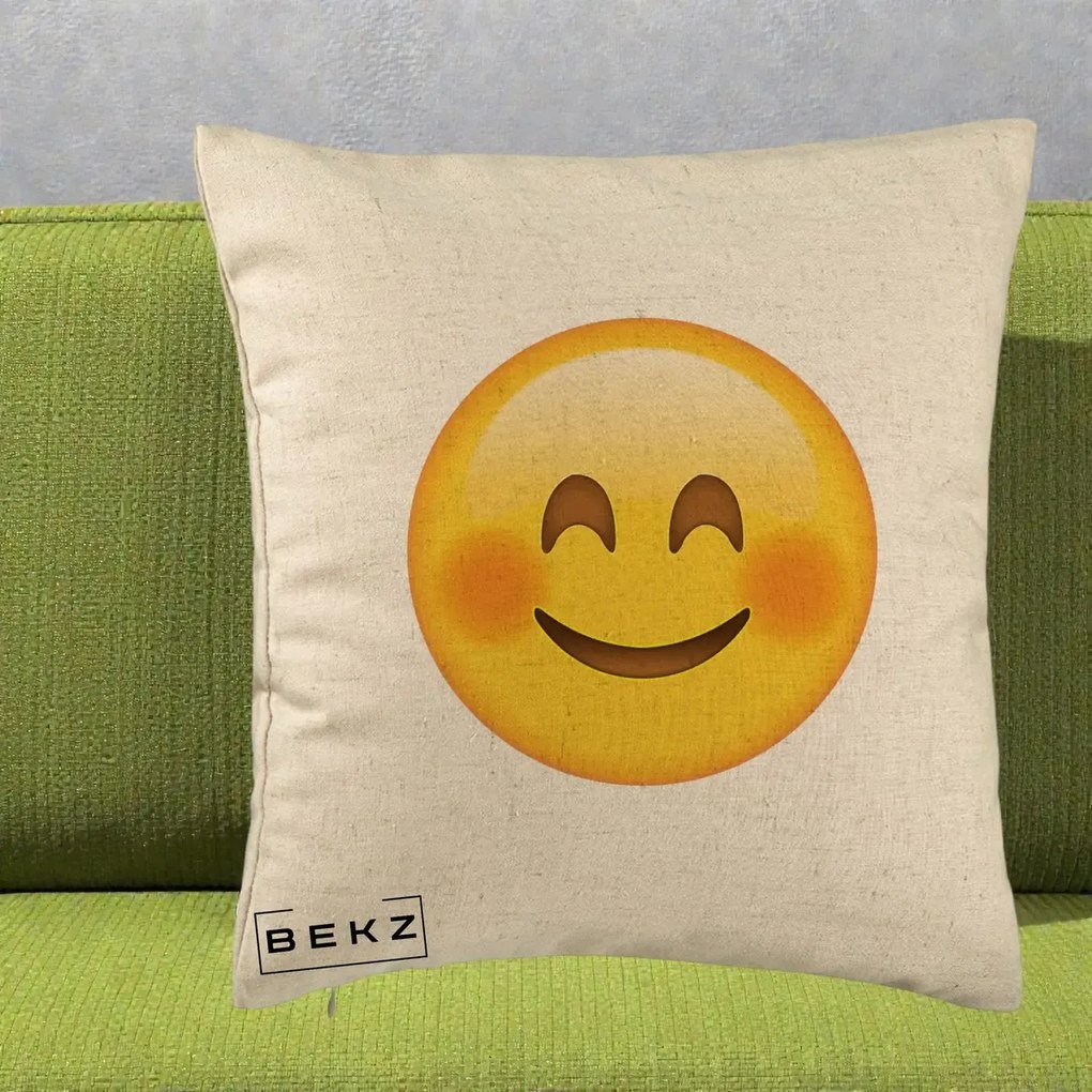 Perna Decorativa Emoji Fericit Roscat, 40x40 cm, Bej, Husa Detasabila, Perna Inclusa, BEKZ®