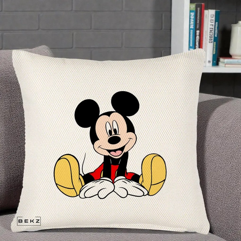 Perna Personalizata Mickey Mouse Relaxat, 40x40 cm, Crem Reliefat, Husa Detasabila, Perna Inclusa, BEKZ®