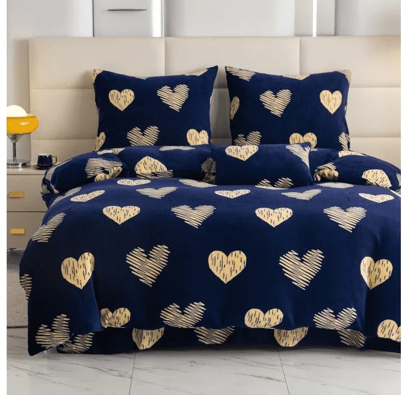 Lenjerie de pat microfleece GOLDEN HEARTS albastru inchis Dimensiunile lenjeriei: 2 buc 70 x 90 cm | 200 x 220 cm