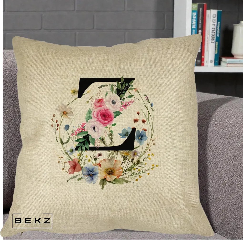 Cadou Personalizat - Perna Personalizata Monograma Florala Litera Z cu Coroana, 40x40 cm, Crem, Husa Detasabila, Perna Inclusa, BEKZ®