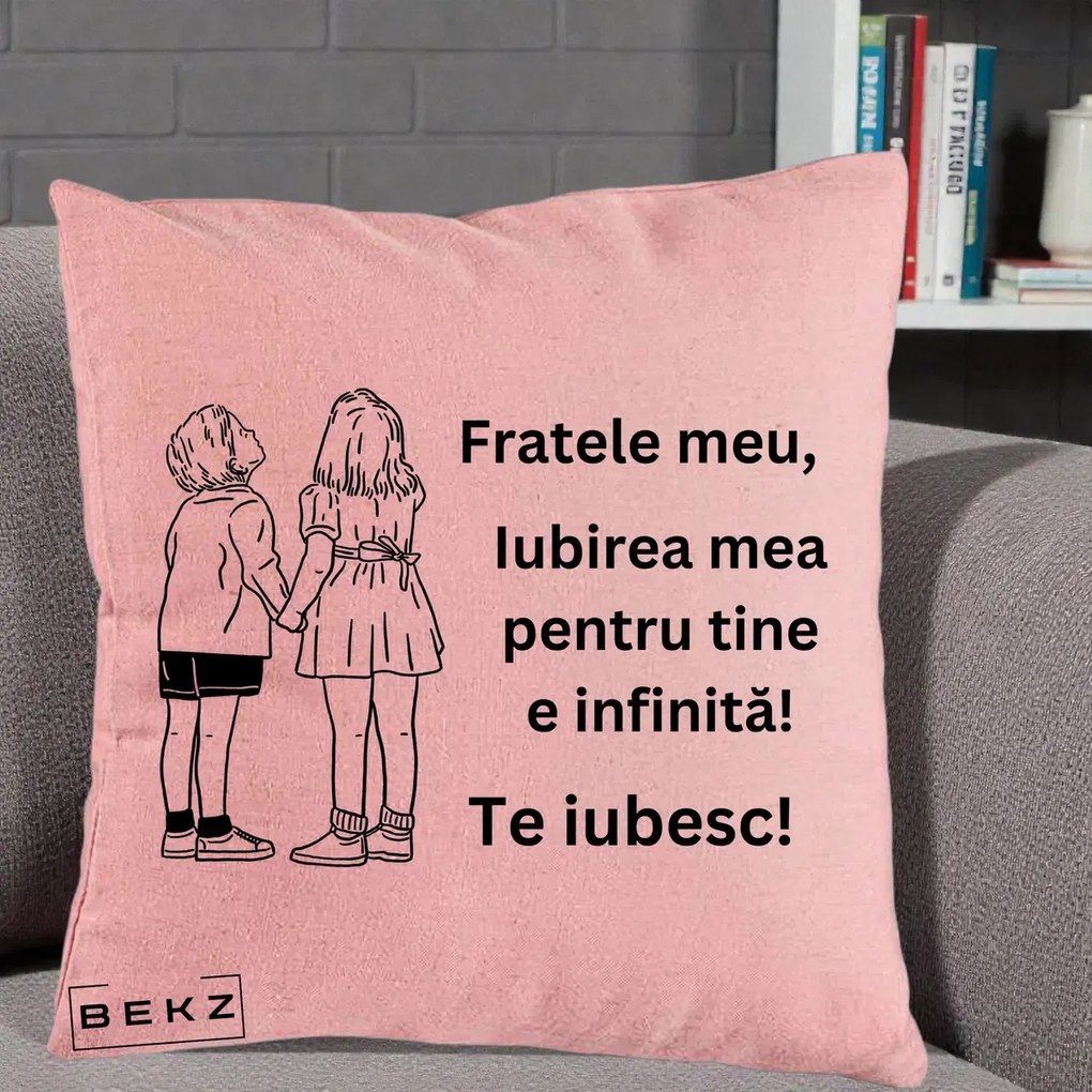 Cadou pentru Frate - Perna Personalizata Fratele Meu Te Iubesc Copii Tinand Maini Line Art, 40x40 cm, Roz, Husa Detasabila, Perna Inclusa, BEKZ®