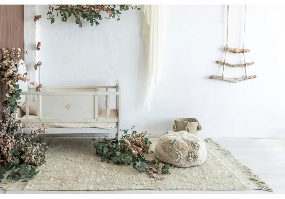 Covor verde deschis lavabil/țesut manual din bumbac 140x200 cm Woods Symphony Olive – Lorena Canals