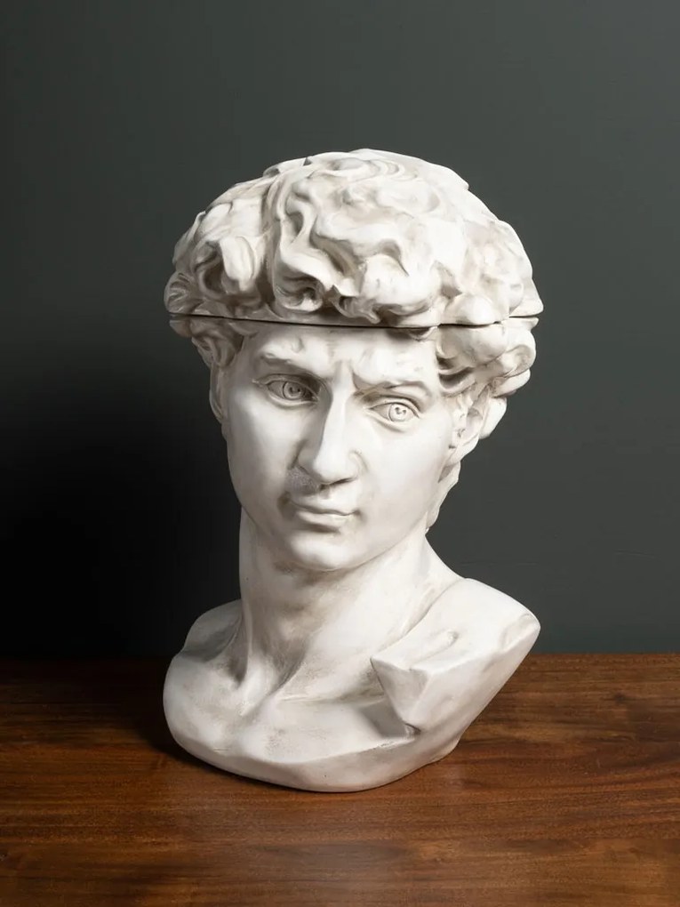 Statueta alba din rasina, cu spatiu de depozitare, David