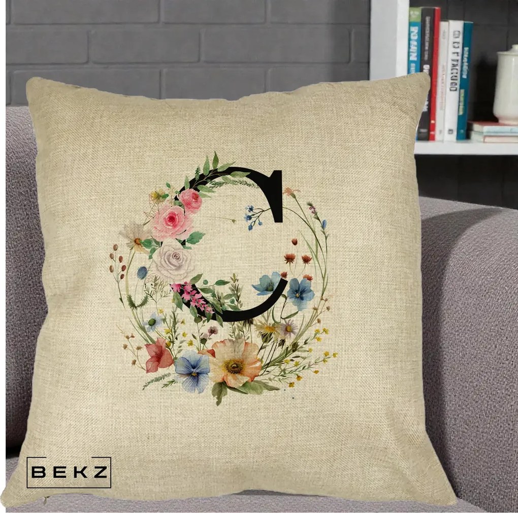 Cadou Personalizat - Perna Personalizata Monogram Litera C cu Flori Acuarela, 40x40 cm, Crem, Husa Detasabila, Perna Inclusa, BEKZ®