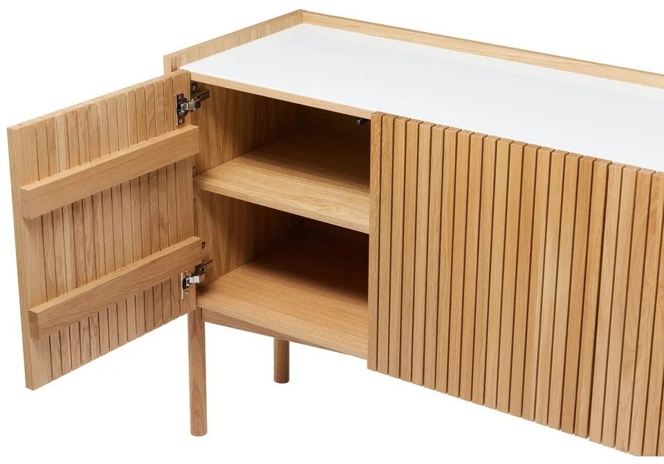 Comodă în culoare naturală joasă cu aspect de lemn de stejar 177x42 cm Bottrup – Woodman