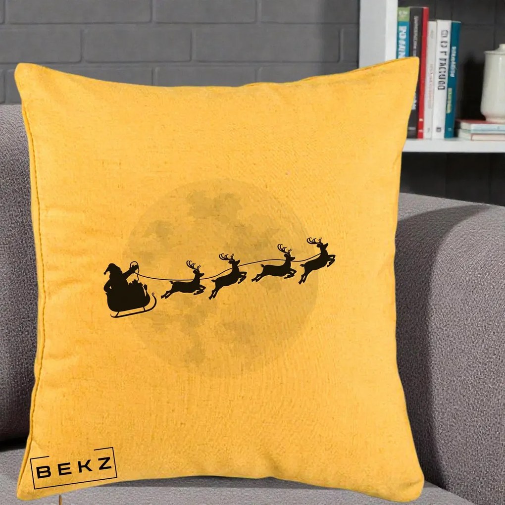 Perna Decorativa Mos Craciun Sanie Luna, 40x40 cm, Galben, Husa Detasabila, Perna Inclusa, BEKZ®