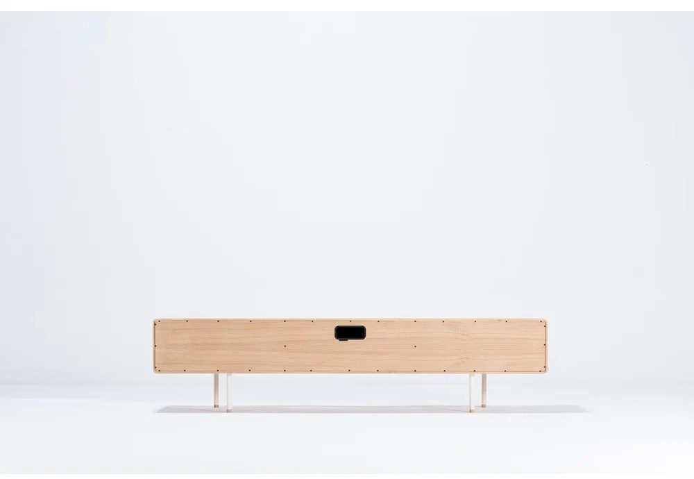 Comodă TV albă/în culoare naturală din lemn de stejar 200x48 cm Fina – Gazzda
