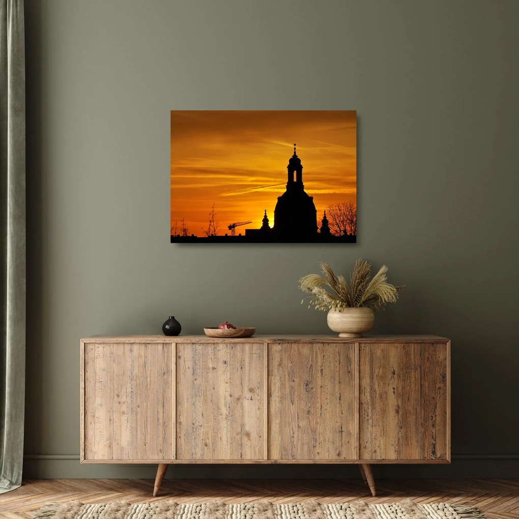 Tablou pe sticlă cu biserică în apus de soare (70x50 cm)