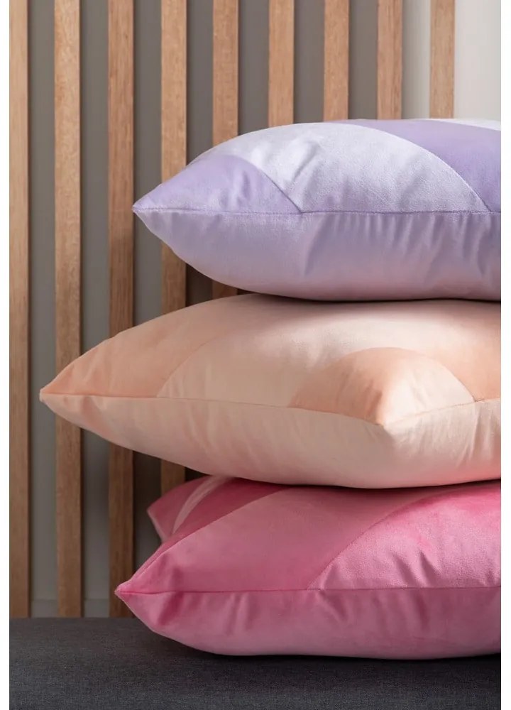 Pernă decorativă din catifea 45x45 cm Tono – PT LIVING