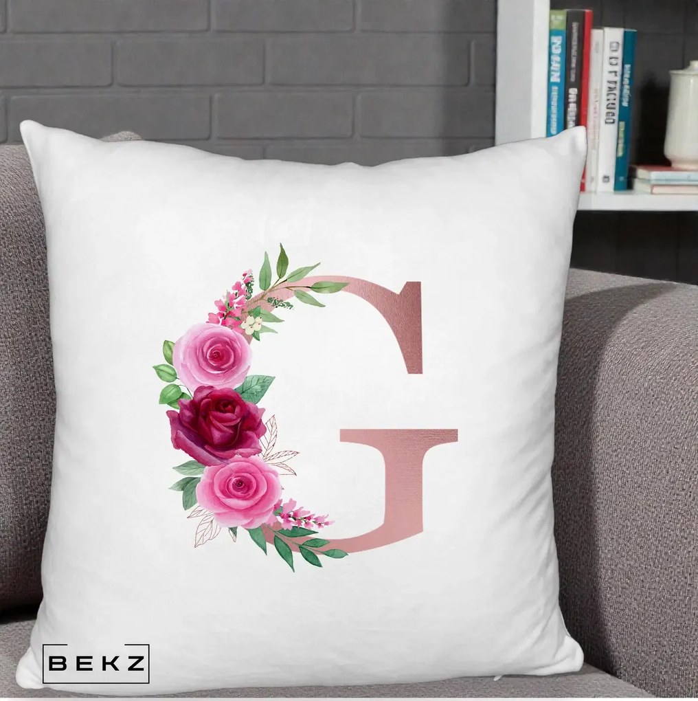 Cadou Personalizat - Perna Personalizata Monograma Rose Gold Litera G, 40x40 cm, Alb Pufos, Husa Detasabila, Perna Inclusa, BEKZ®