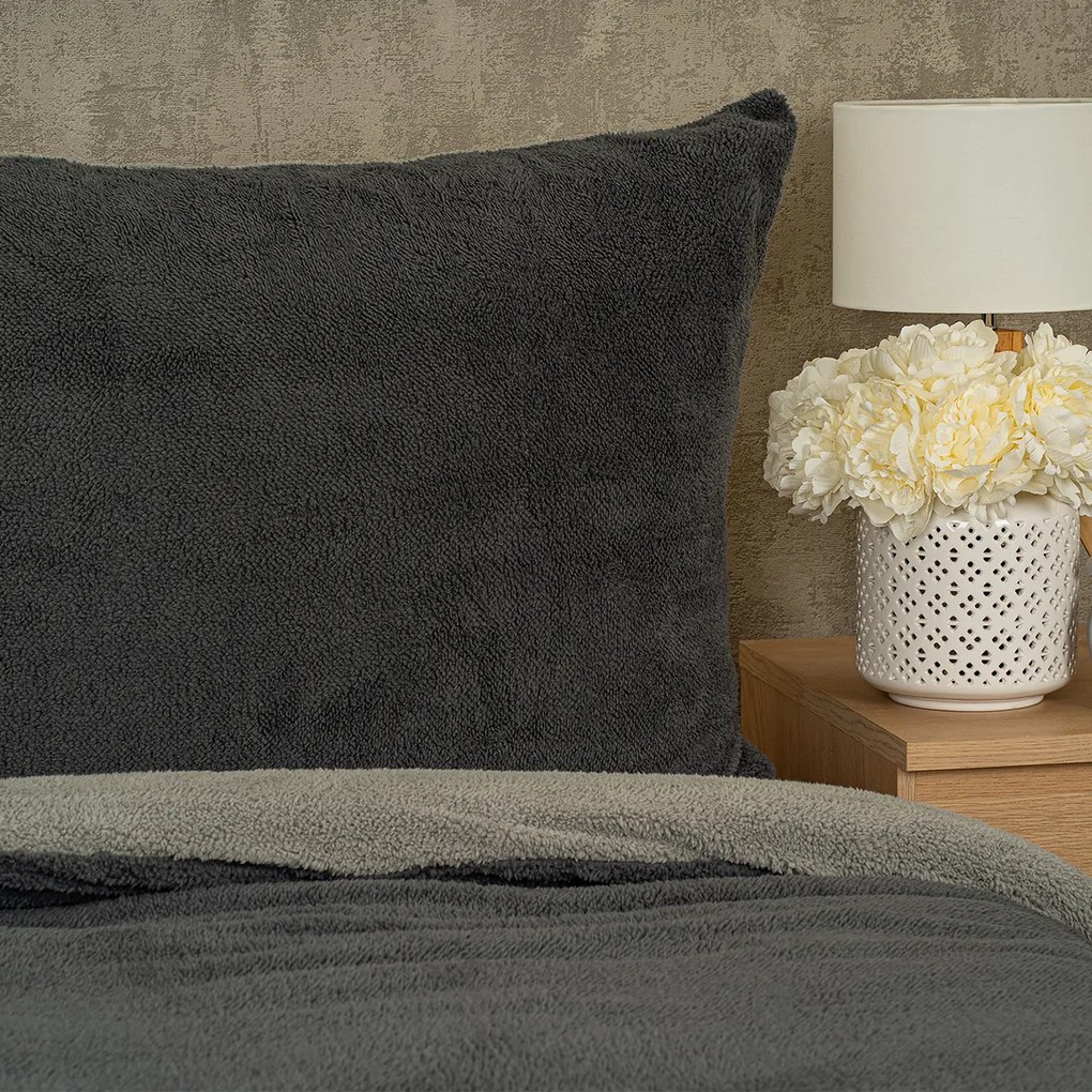 Lenjerie de pat din blăniță 4Home Teddy gri,140 x 200 cm, 70 x 90 cm