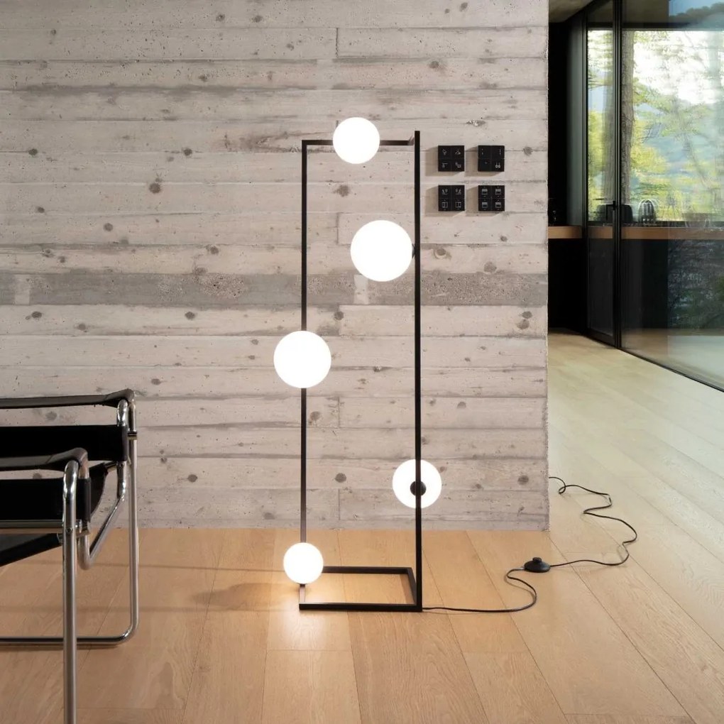 Lampa de podea design minimalist Angolo pt5 negru