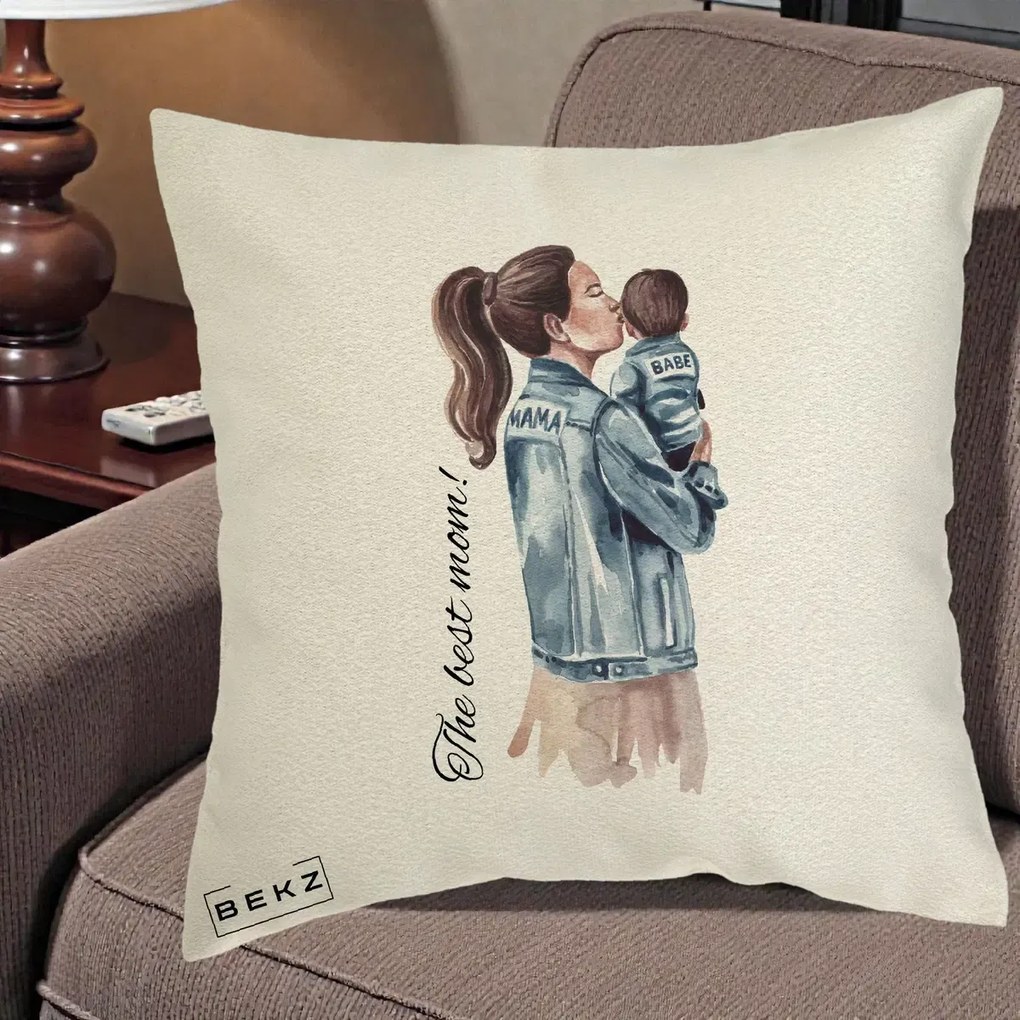 Cadou pentru Mama - Perna Personalizata The Best Mom Jachete, 40x40 cm, Ecru, Husa Detasabila, Perna Inclusa, BEKZ®