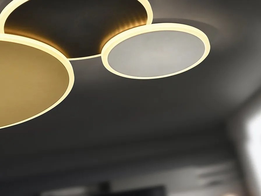 Lustra LED aplicata moderna design circular Umbra