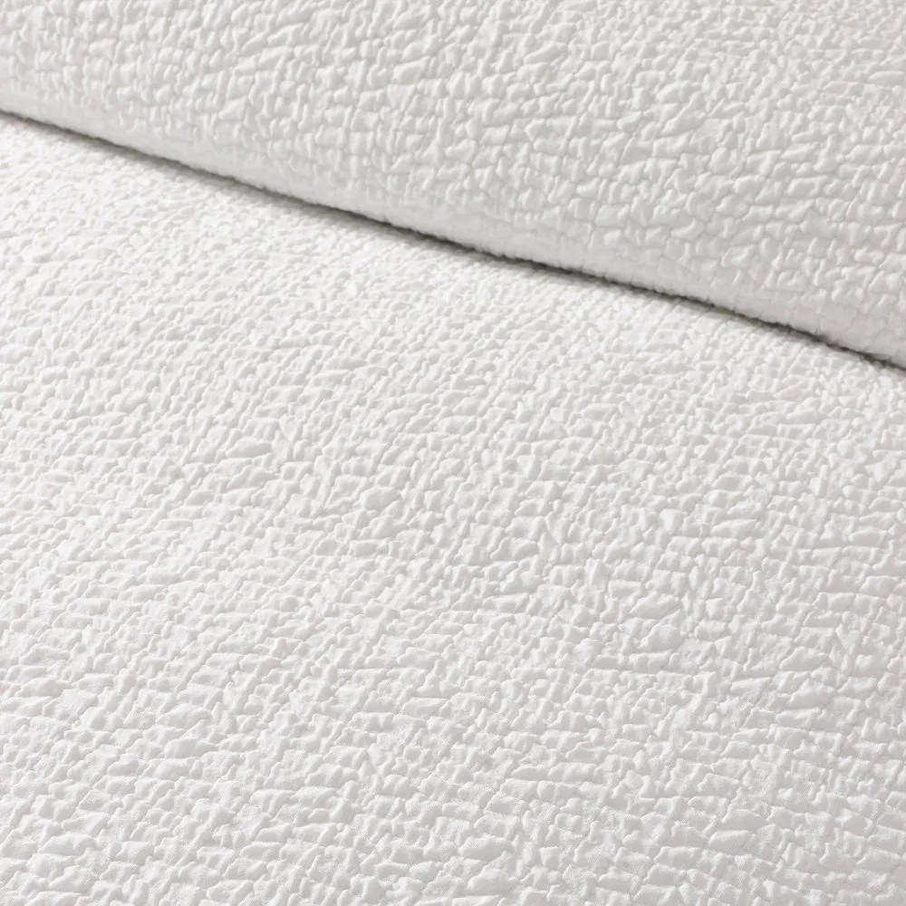 Lenjerie de pat albă din țesătură crep pentru pat dublu 200x200 cm Crinkle Seersucker – Catherine Lansfield