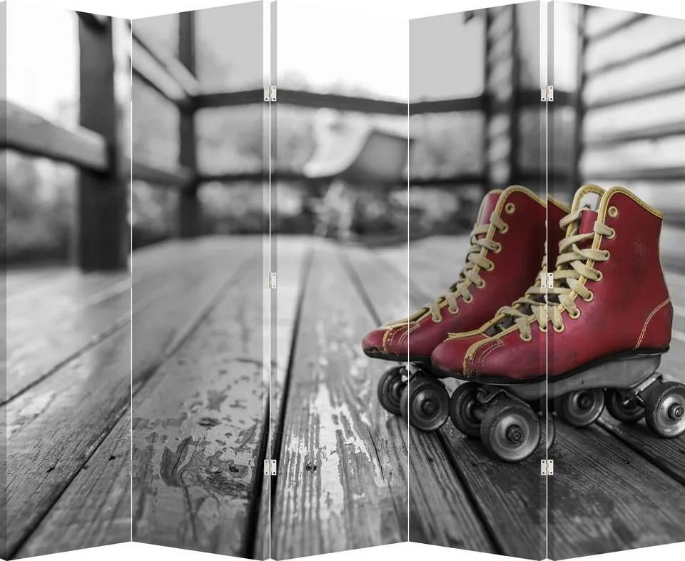 Paravan - Pantofi cu role vechi roșii (210x170 cm)