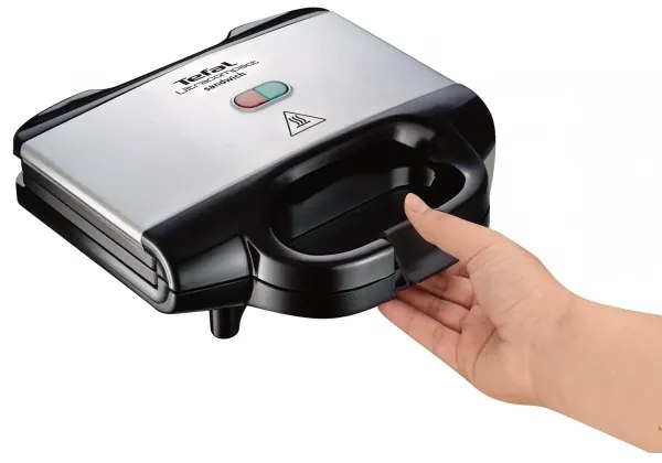 Aparat de sandvici ULTRACOMPACT 700W/230V negru/crom Tefal