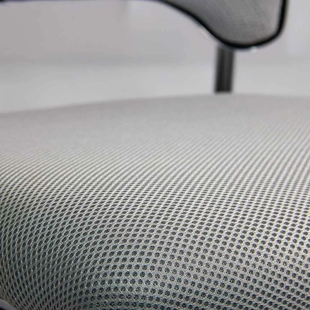 Scaun vizitator gri deschis HRC613F din material mesh si baza metalica cromata