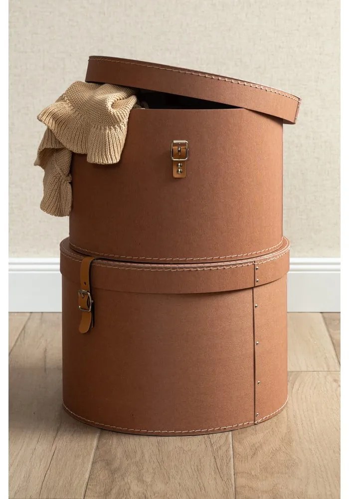 Cutii de depozitare maro 2 buc. din carton cu capac ø 37,5x25 cm Rut Restore Paper Laminate – Bigso