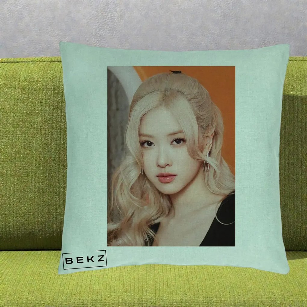 Perna Personalizata K-pop BLACKPINK cu Funda Rosie, 40x40 cm, Verde Menta, Husa Detasabila, Perna Inclusa, BEKZ®