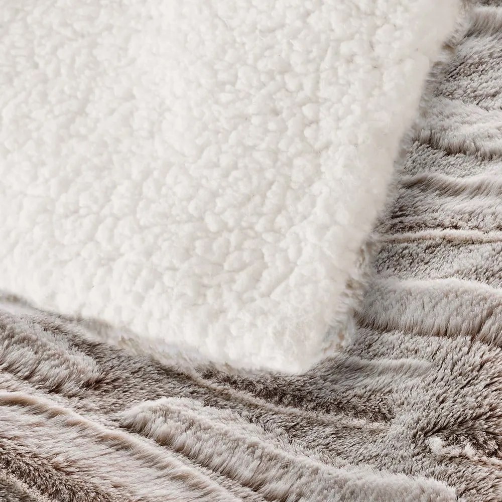 Pătură bej din micropluș/cocolino 180x220 cm Lynx – douceur d'intérieur