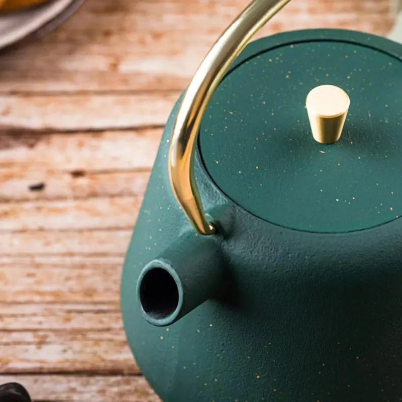 Ceainic din fonta cu infuzor Kinghoff KH 1933, 1 l, Interior emailat, Inducție, Verde