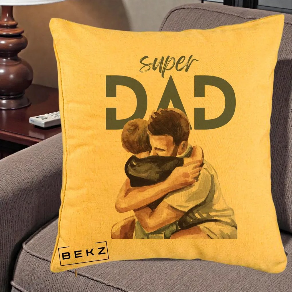Cadou pentru Tata - Perna Personalizata Super Dad Tata si Fiu Imbratisare, 40x40 cm, Galben, Husa Detasabila, Perna Inclusa, BEKZ®