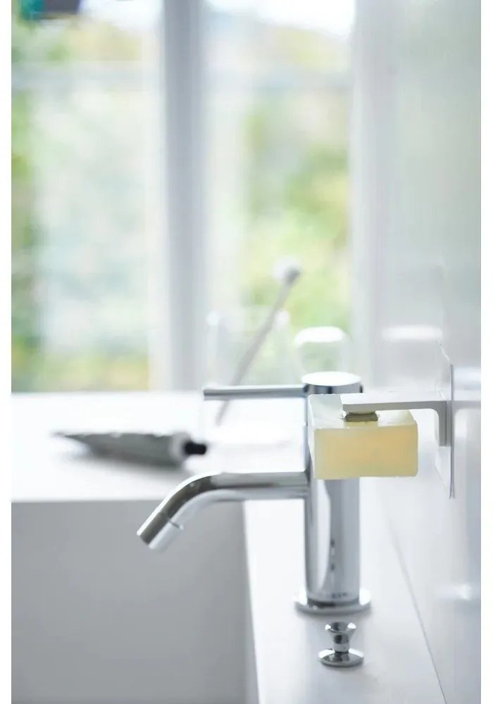 Săpunieră magnetică albă autoadezivă din plastic Film Hook – YAMAZAKI