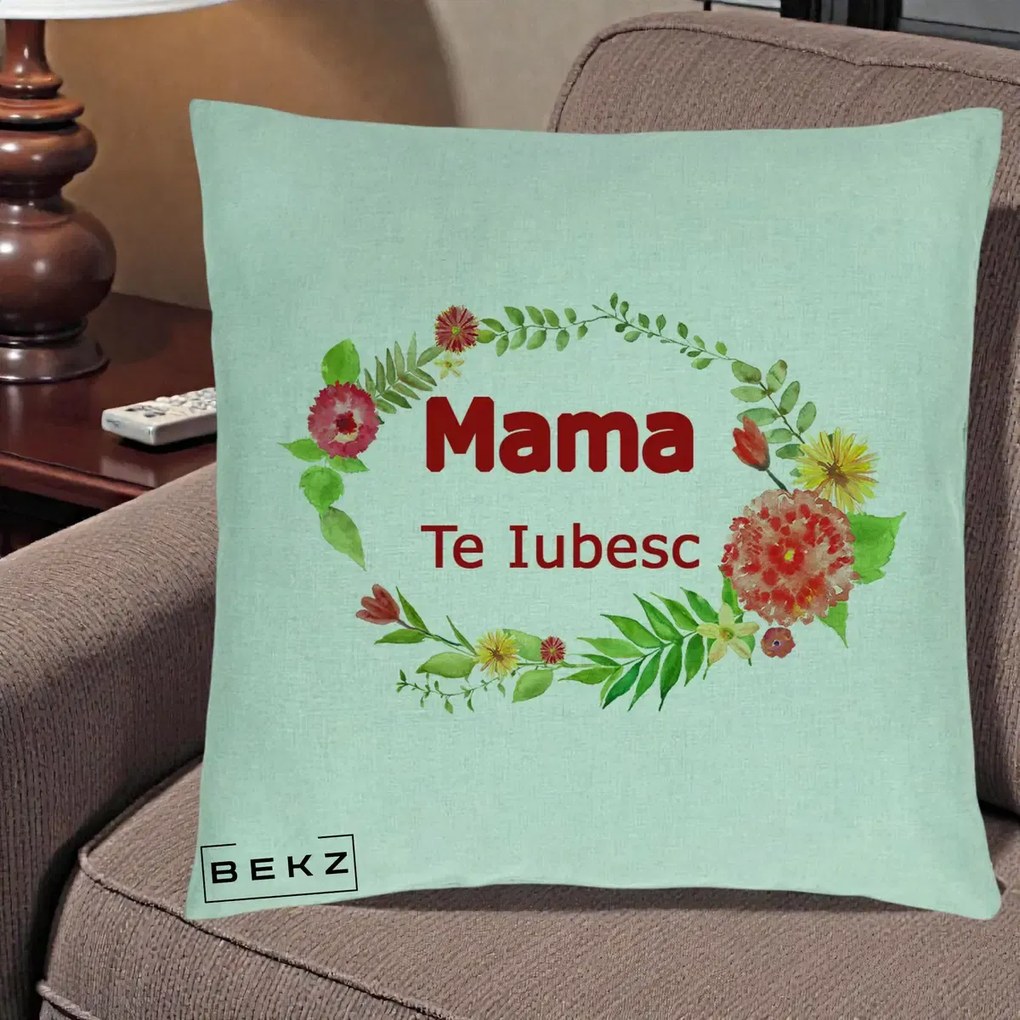 Cadou pentru Mama - Perna Personalizata Mama Te Iubesc Flori Rosii, 40x40 cm, Verde Menta, Husa Detasabila, Perna Inclusa, BEKZ®