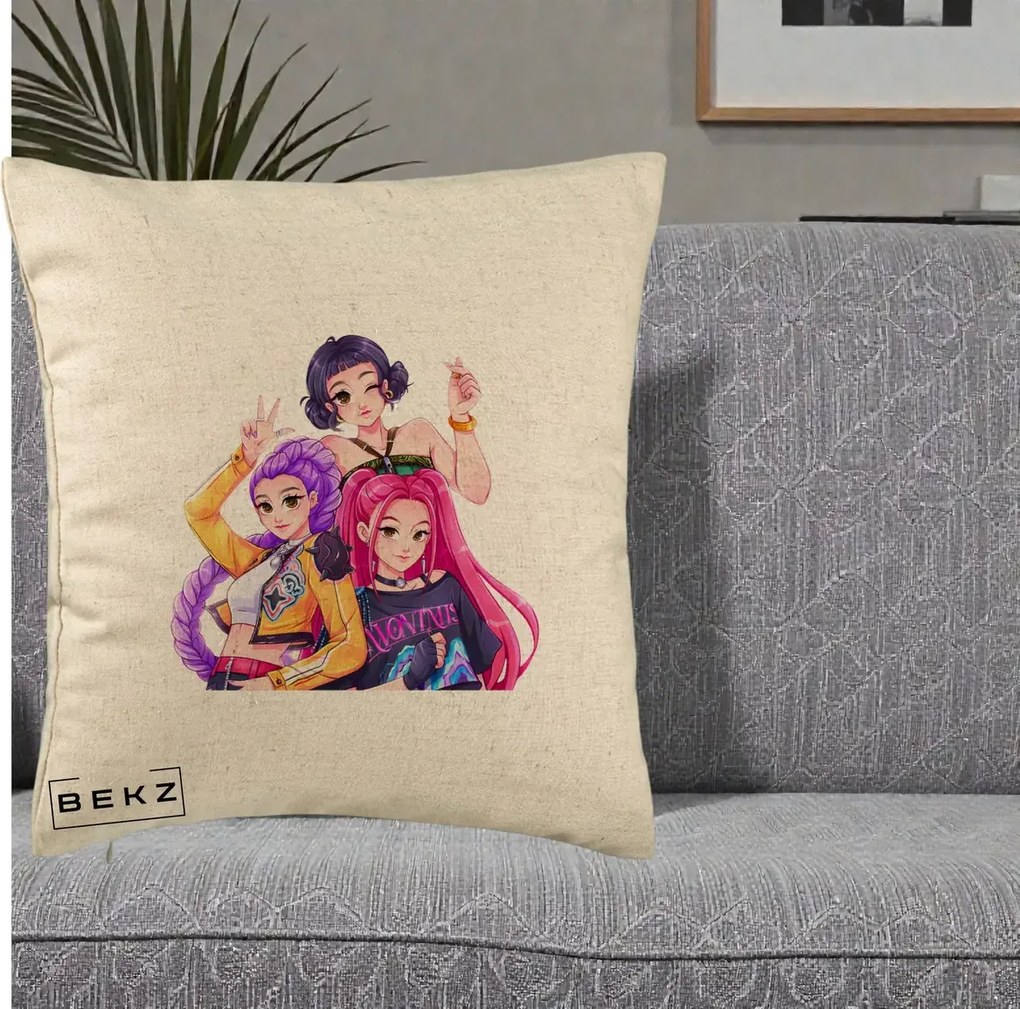 Perna Personalizata K-pop HUNTRX Trio Animat Fete Foto, 40x40 cm, Bej, Husa Detasabila, Perna Inclusa, BEKZ®