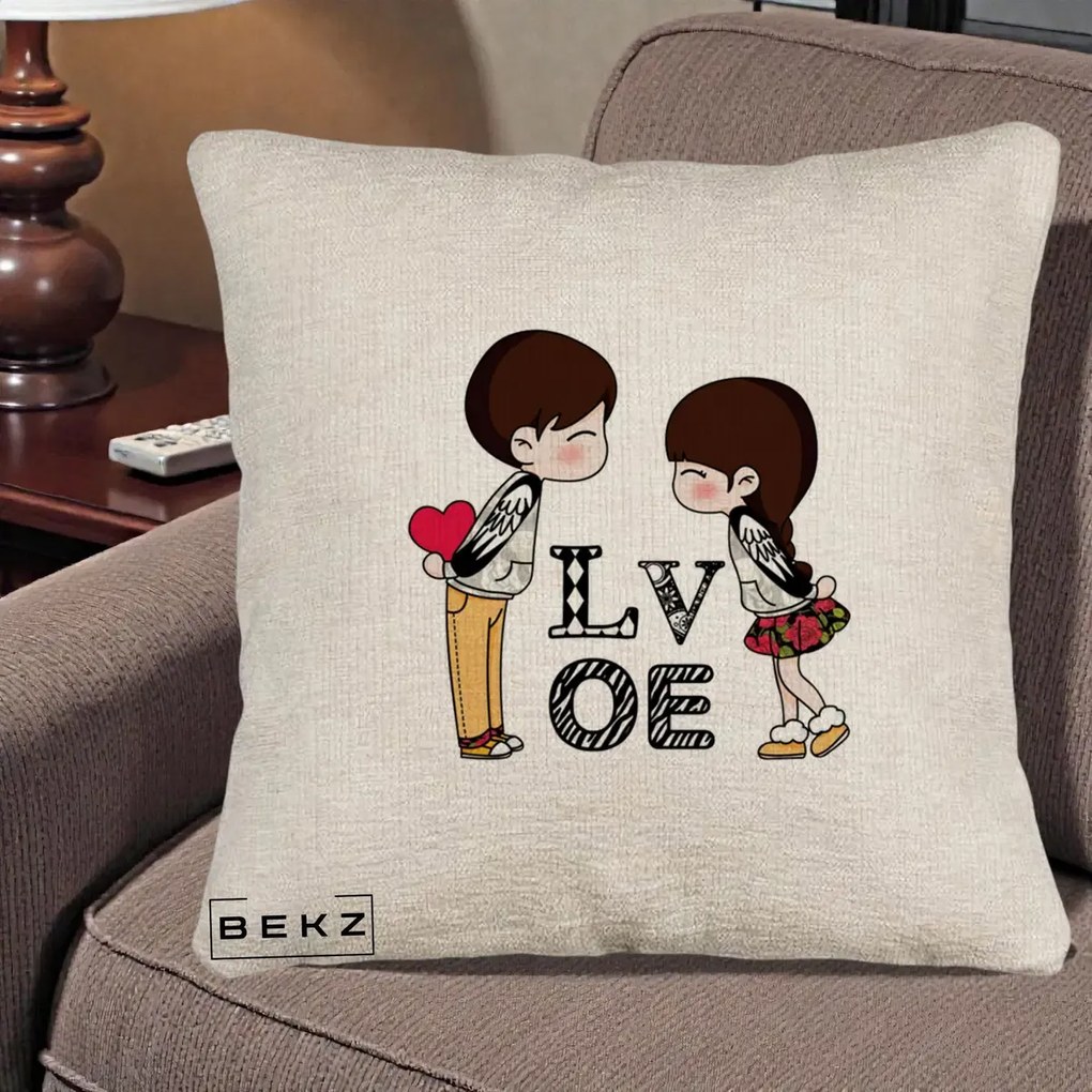 Cadou Romantic - Perna Personalizata Cuplu Kawaii LOVE, 40x40 cm, Bej Canapea, Husa Detasabila, Perna Inclusa, BEKZ®