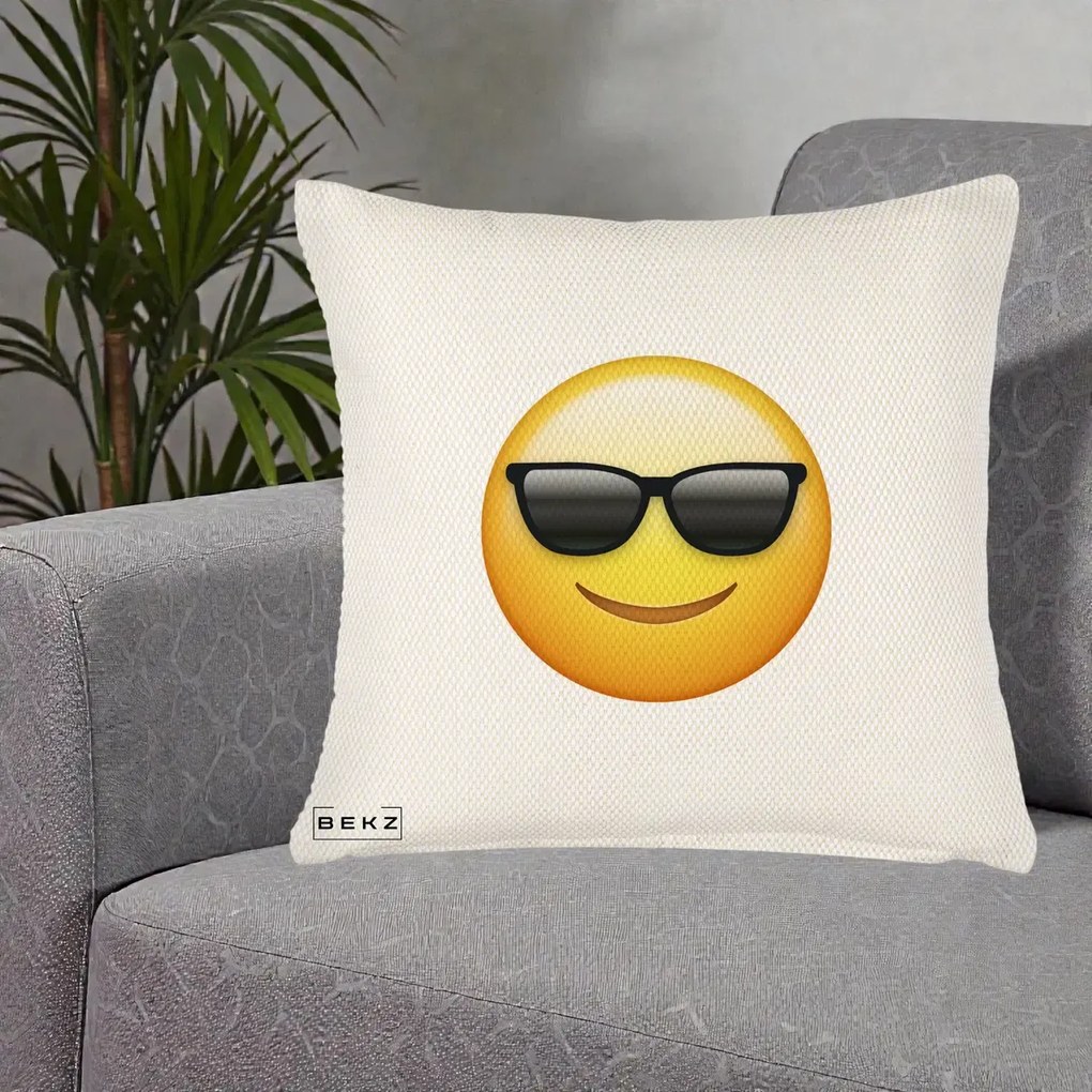Perna Decorativa Emoji Cool Ochelari, 40x40 cm, Crem Reliefat, Husa Detasabila, Perna Inclusa, BEKZ®