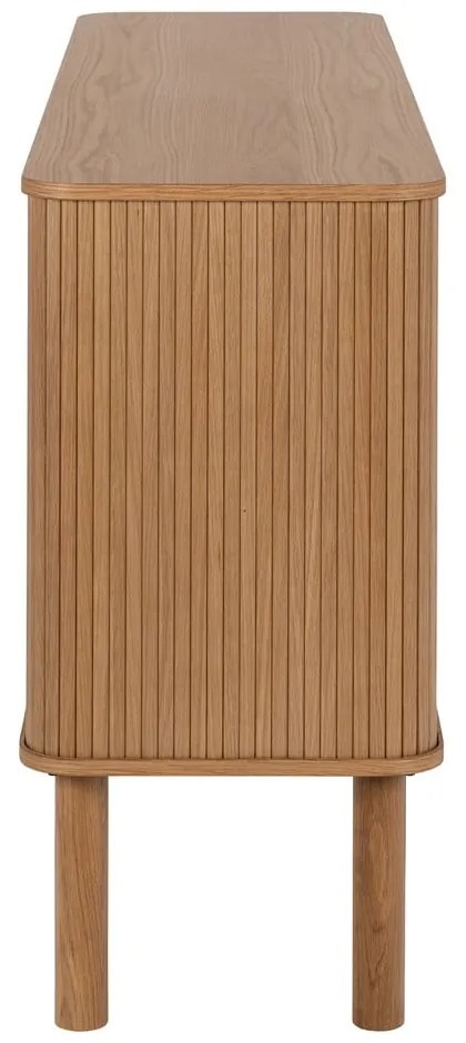 Comodă în culoare naturală joasă cu aspect de lemn de stejar cu ușă glisantă 160x80 cm Langley – Actona