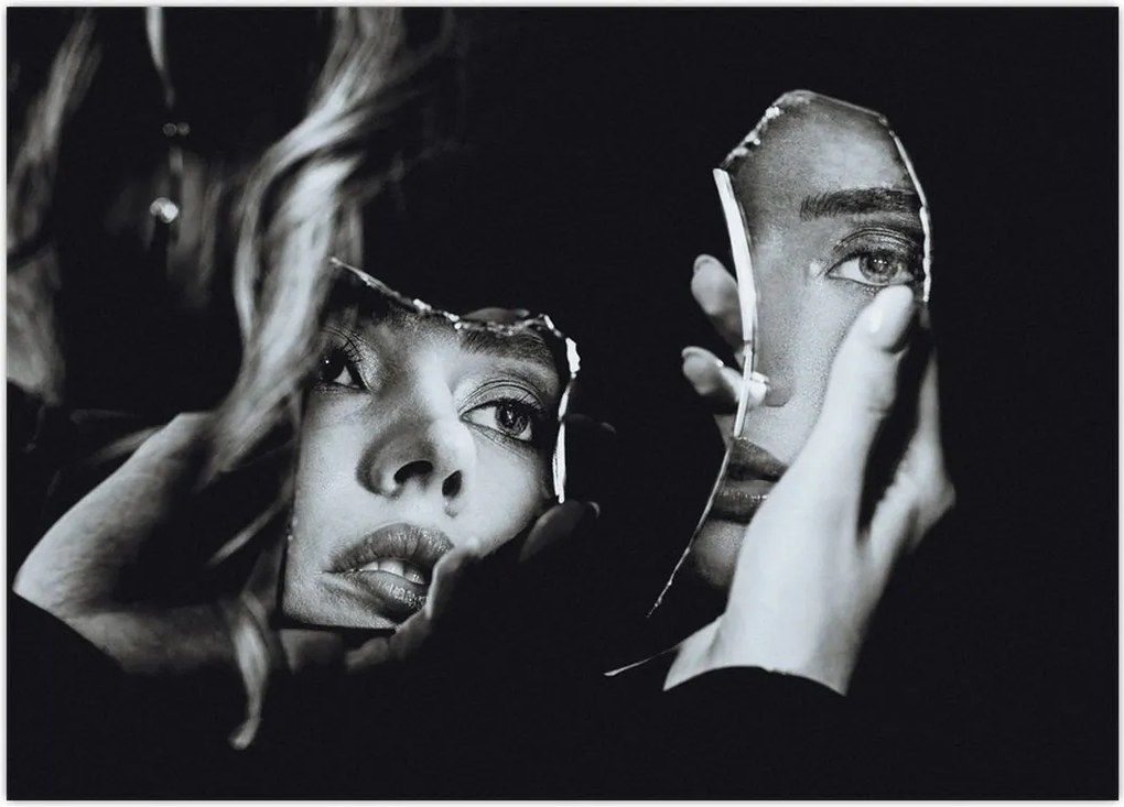 Tablou - Privind în oglindă (70x50 cm)