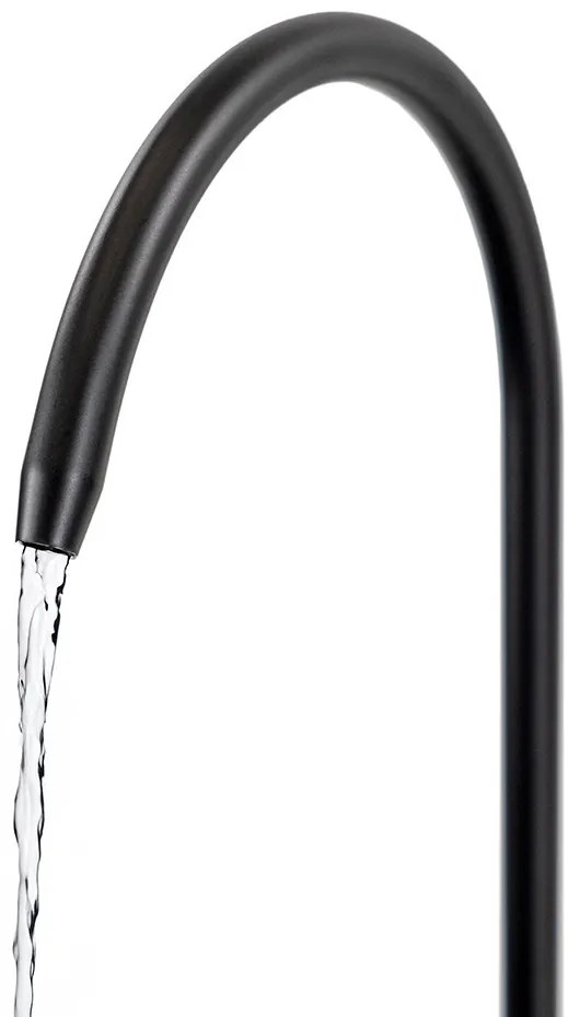 Robinet purificator de apă pentru tava de chiuvetă