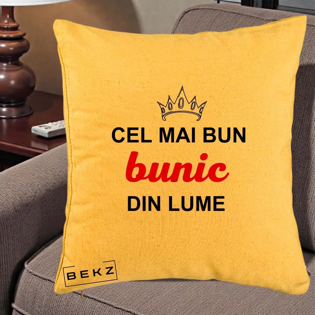Cadou pentru Bunic - Perna Personalizata Cel Mai Bun Bunic Din Lume Coroana Rosu, 40x40 cm, Galben, Husa Detasabila, Perna Inclusa, BEKZ®