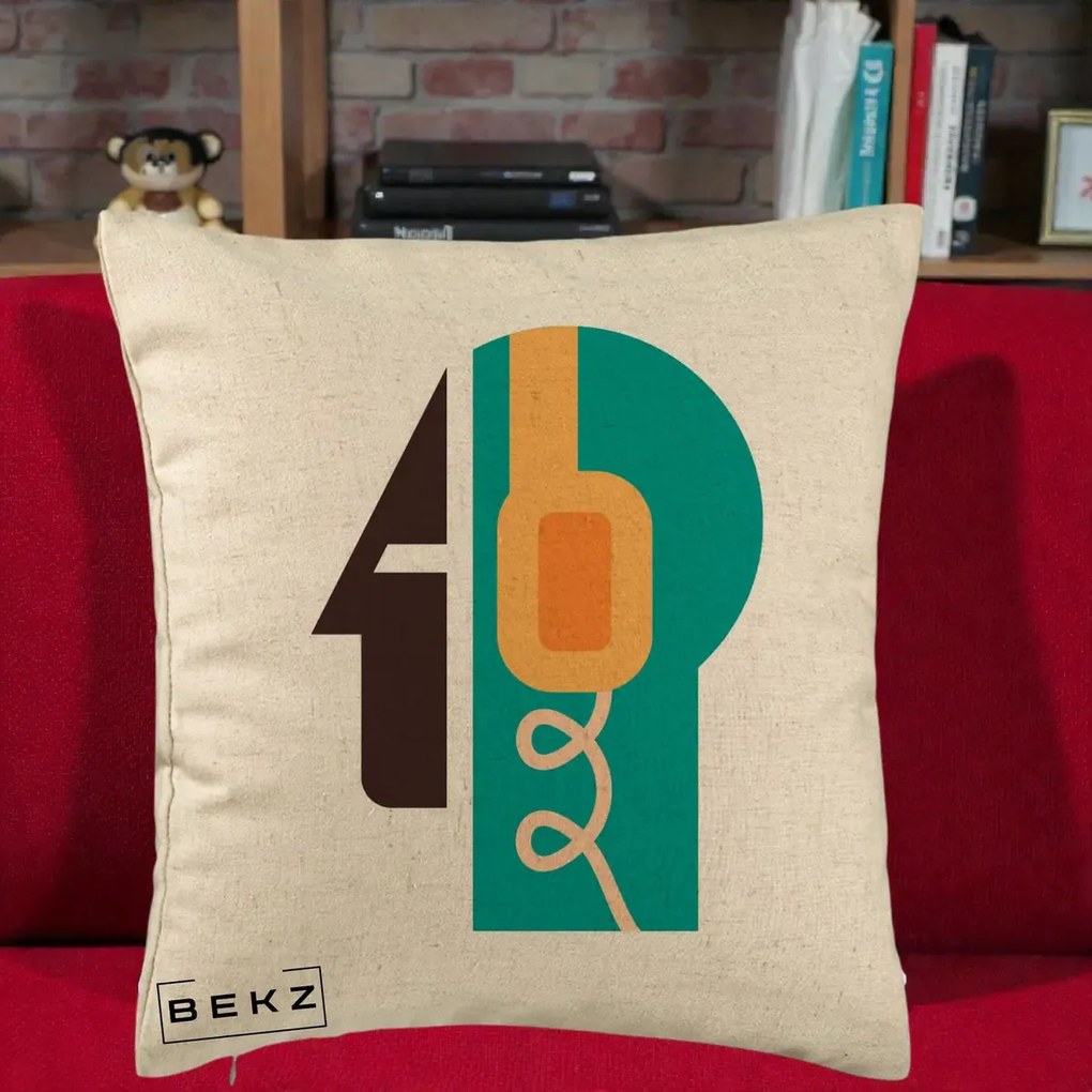 Perna Personalizata Retro Casti Muzicale, 40x40 cm, Bej, Husa Detasabila, Perna Inclusa, BEKZ®
