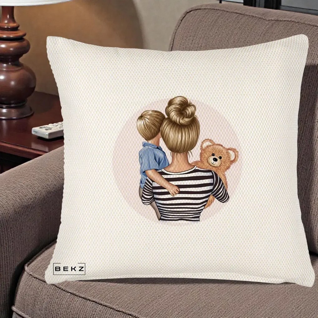 Cadou pentru Mama - Perna Personalizata Mama si Baietelul cu Ursulet, 40x40 cm, Crem Reliefat, Husa Detasabila, Perna Inclusa, BEKZ®