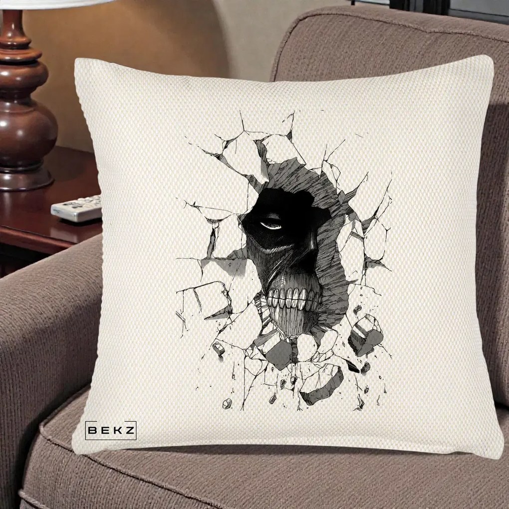 Perna Personalizata Attack on Titan Titan Crapand Zidul, 40x40 cm, Crem Reliefat, Husa Detasabila, Perna Inclusa, BEKZ®