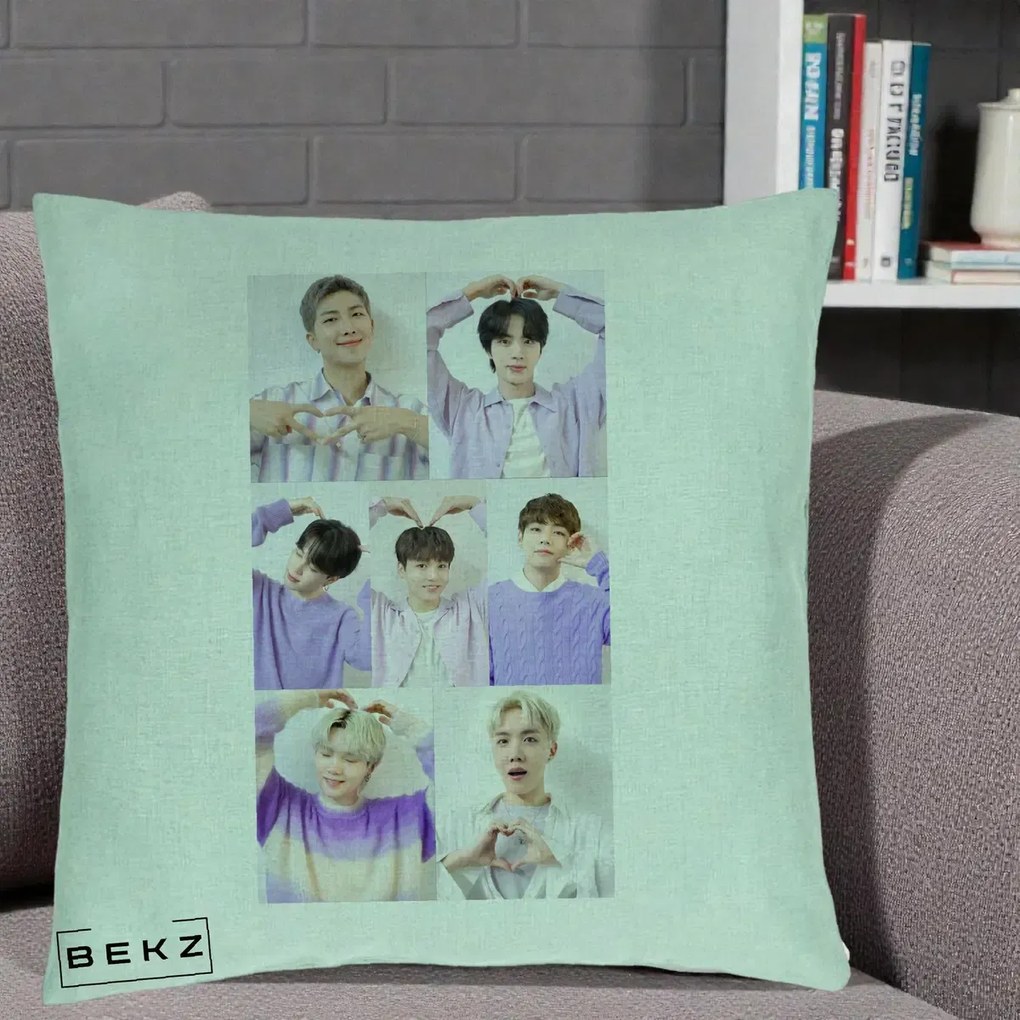 Perna Personalizata K-pop BTS Colaj 7 Portrete cu Inimi Lila, 40x40 cm, Verde Menta, Husa Detasabila, Perna Inclusa, BEKZ®