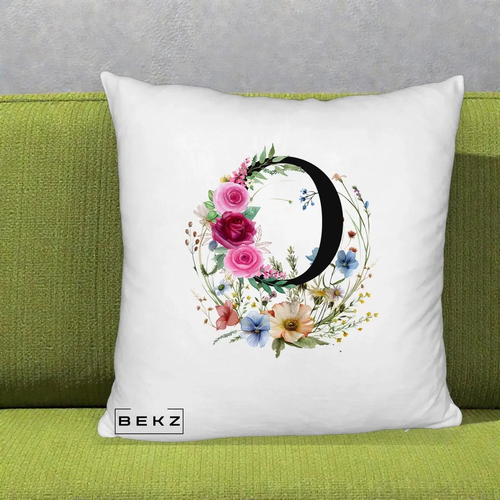 Cadou Personalizat - Perna Personalizata Monogram Litera O cu Flori Acuarela, 40x40 cm, Alb Pufos, Husa Detasabila, Perna Inclusa, BEKZ®
