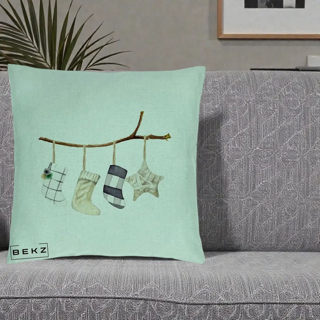 Perna Decorativa Ciorapi de Craciun pe Ramura, 40x40 cm, Verde Menta, Husa Detasabila, Perna Inclusa, BEKZ®