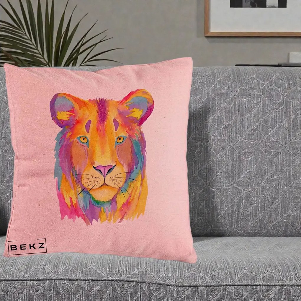 Perna Decorativa Leu Acuarela Curcubeu, 40x40 cm, Roz, Husa Detasabila, Perna Inclusa, BEKZ®