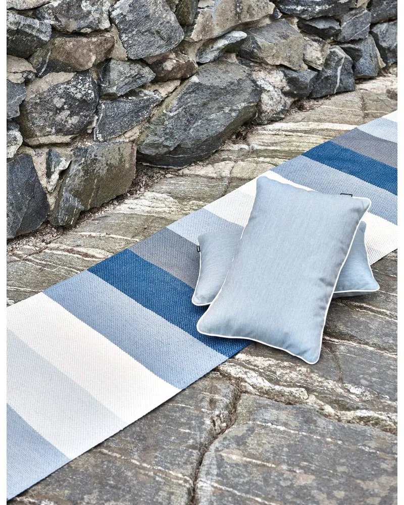 Covor tip traversă pentru interior și exterior albastru/crem 70x300 cm Molly Ocean Grey – Pappelina