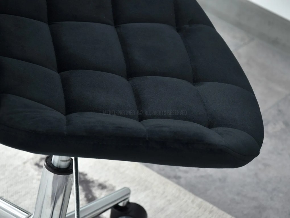 Scaun Eleanor (negru + crom). 1110005