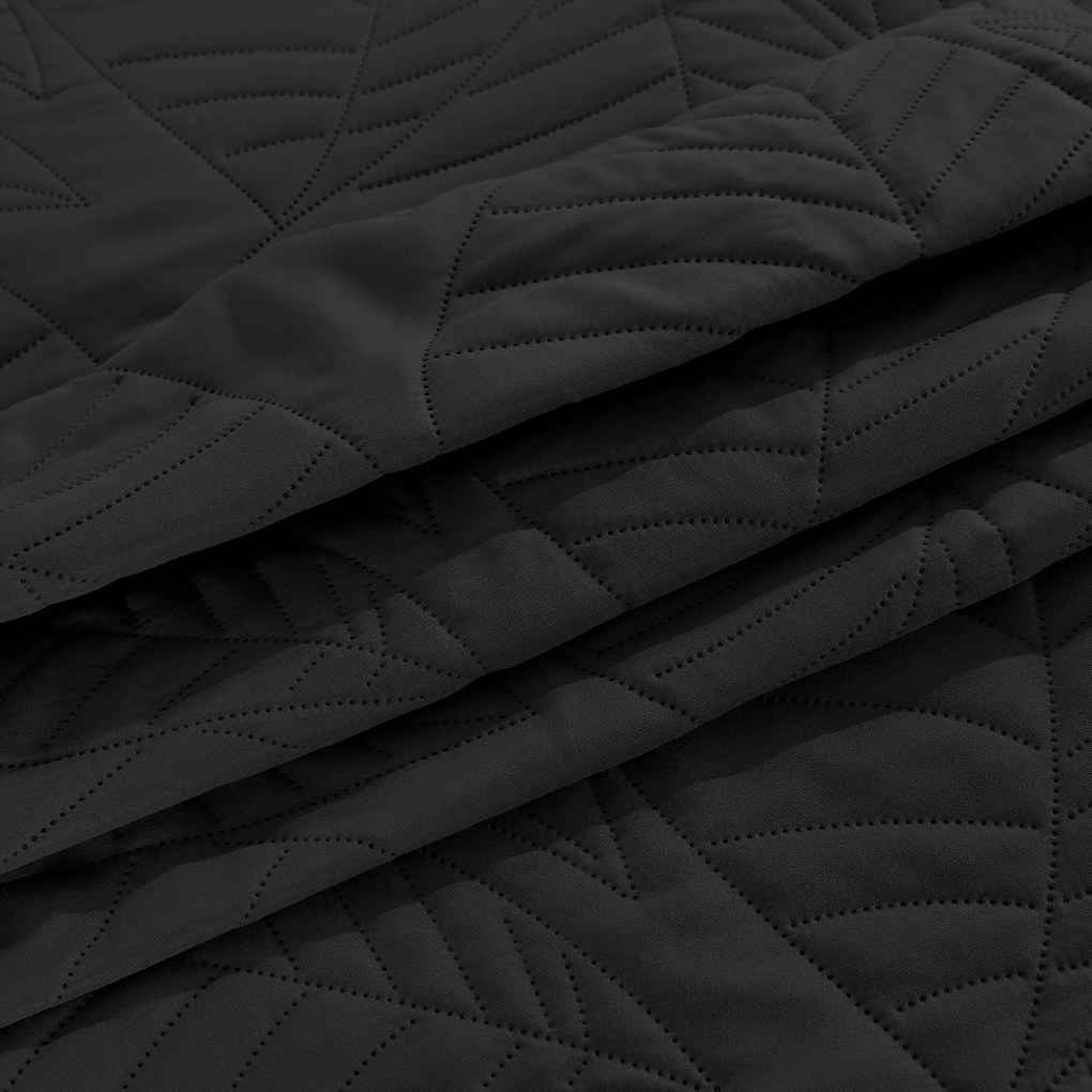 Cuvertura de pat neagra cu model LEAVES Dimensiune: 220 x 240 cm