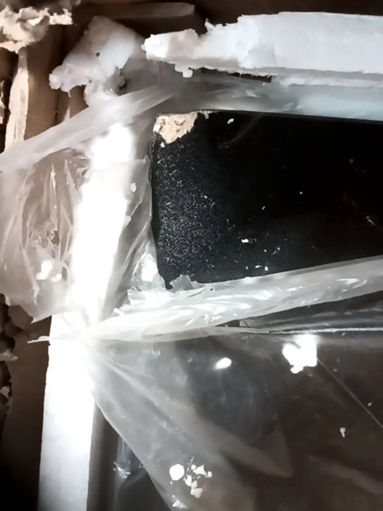 OFERTA Masa de dining neagra TESSA 120x60 Clasa a II-a