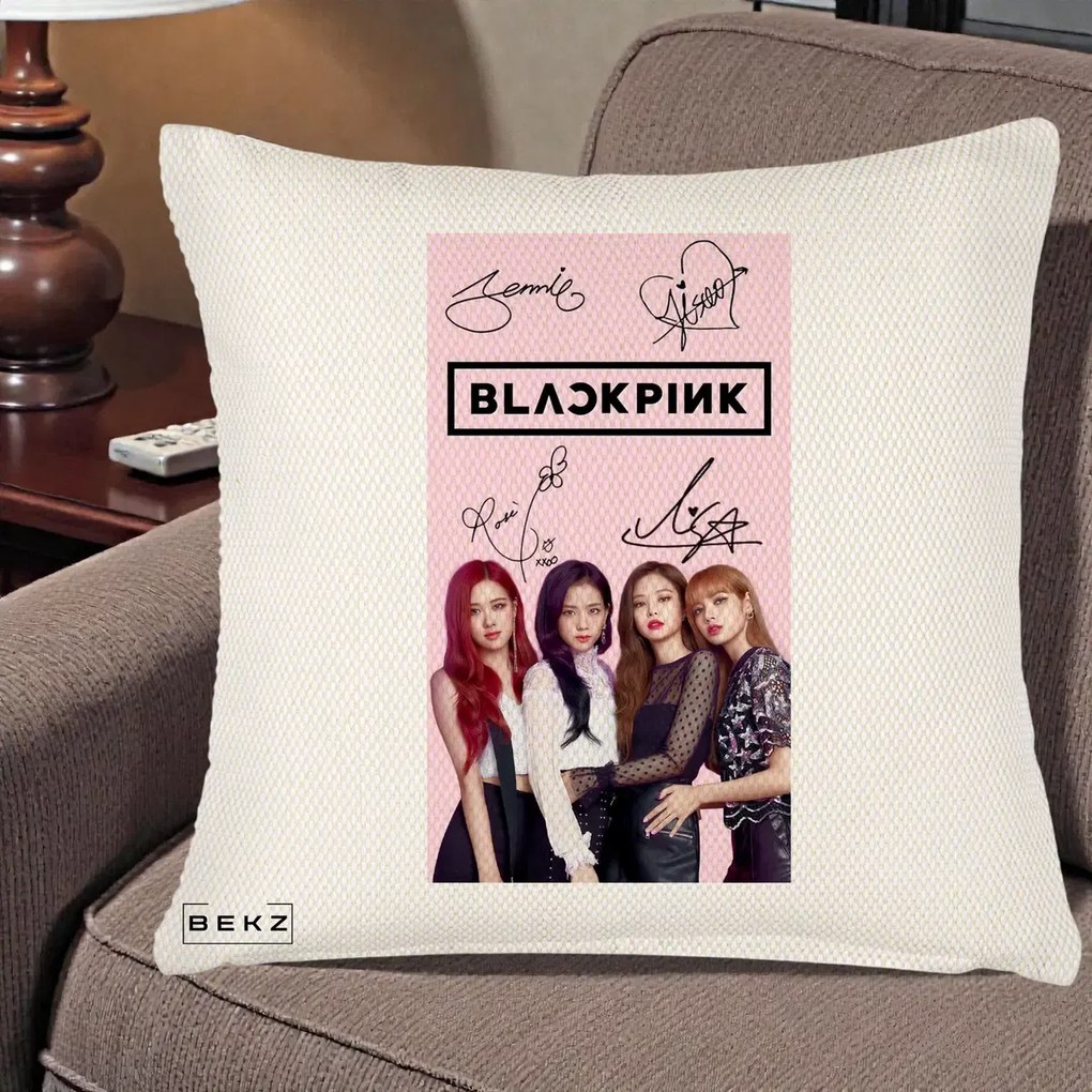 Perna Personalizata K-pop BLACKPINK Semnaturi si Foto, 40x40 cm, Crem Reliefat, Husa Detasabila, Perna Inclusa, BEKZ®