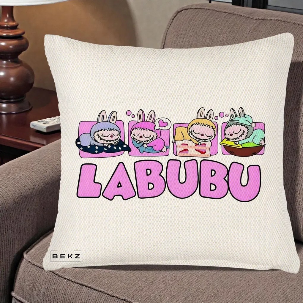 Perna Personalizata Labubu Sleeping Quad, 40x40 cm, Crem Reliefat, Husa Detasabila, Perna Inclusa, BEKZ®