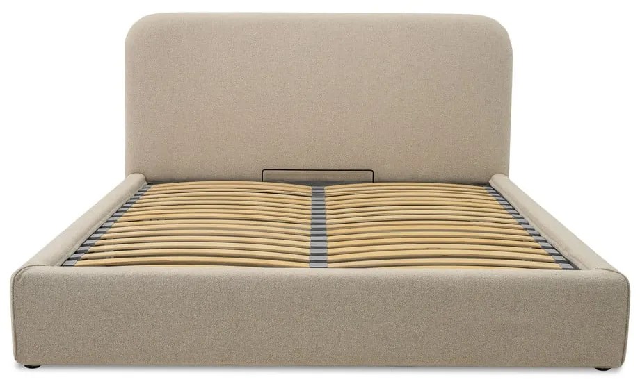 Pat matrimonial bej tapițat cu spațiu de depozitare cu somieră 140x190 cm Sea – Scandic